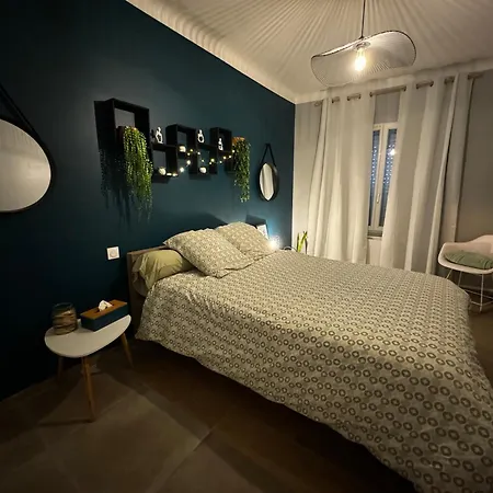 Les Copains D'abord Apartament Nîmes