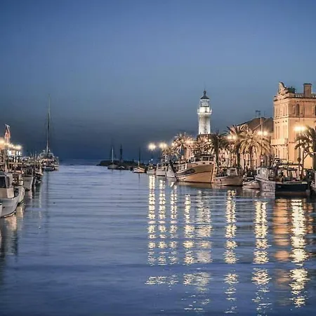 Les Copains D'abord 公寓 *